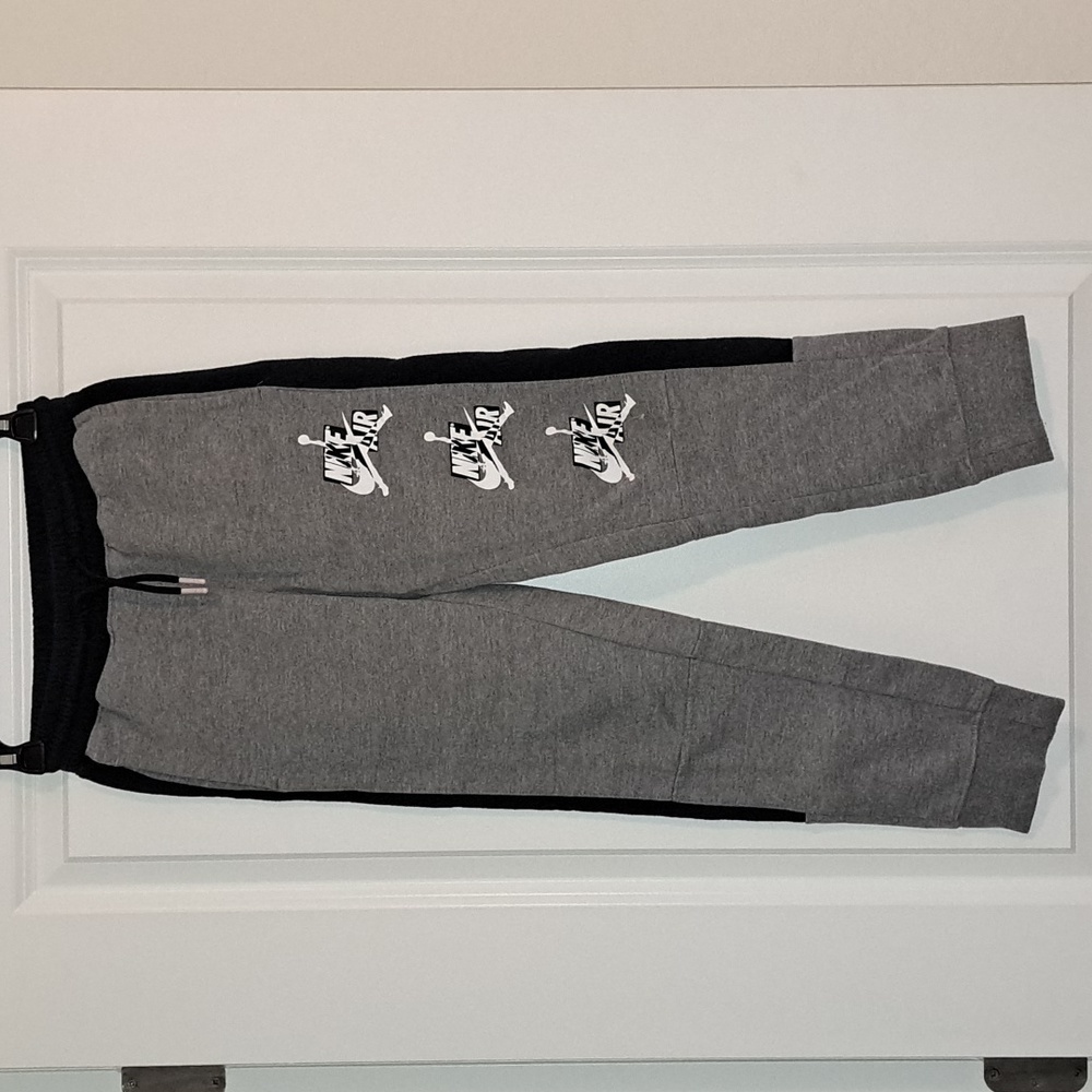 Nike air jordan sweatpants